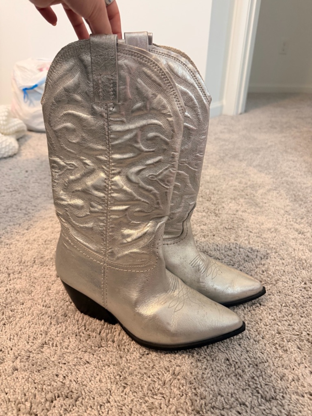 Steve Madden West Silver Leather Pull On Pointed Toe Block Heel Western Boots